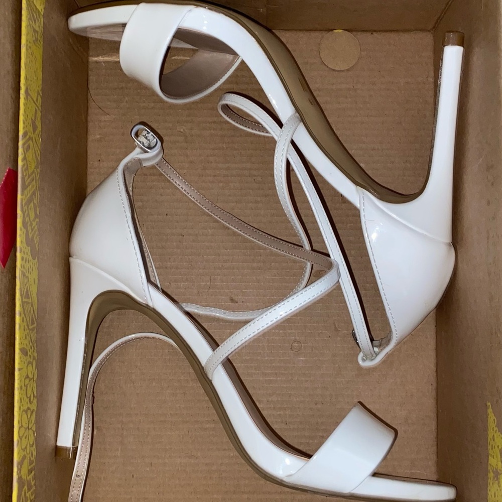 Mix.No 6 White Heels